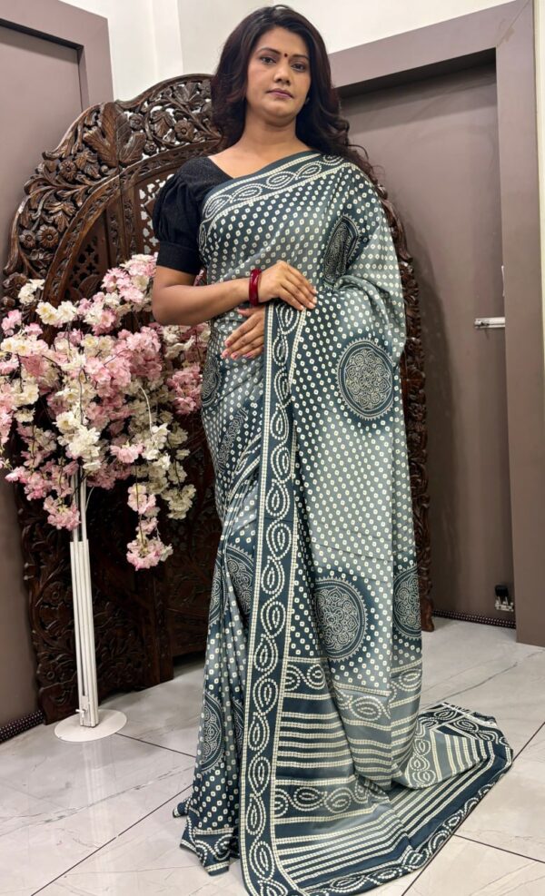 Designer Sarees - Image 6