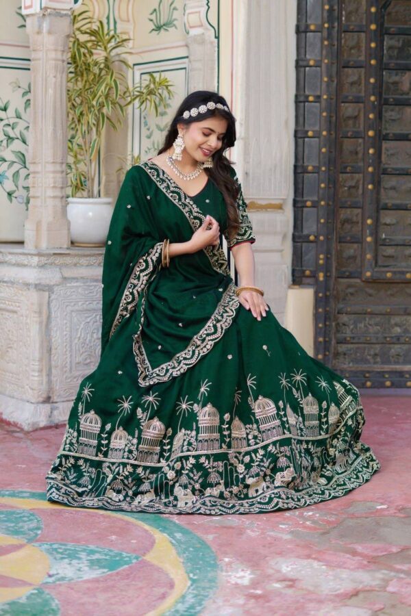 Designer Rajwadi Lehenga Choli