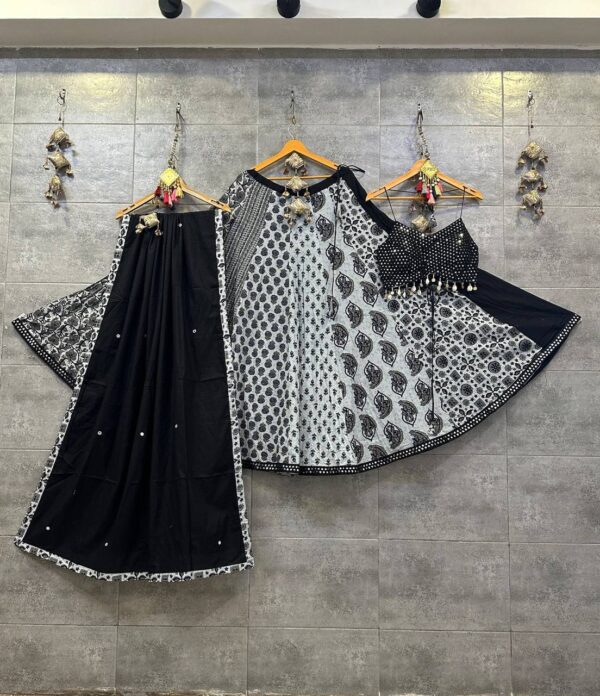 Lehenga Chaniya Choli