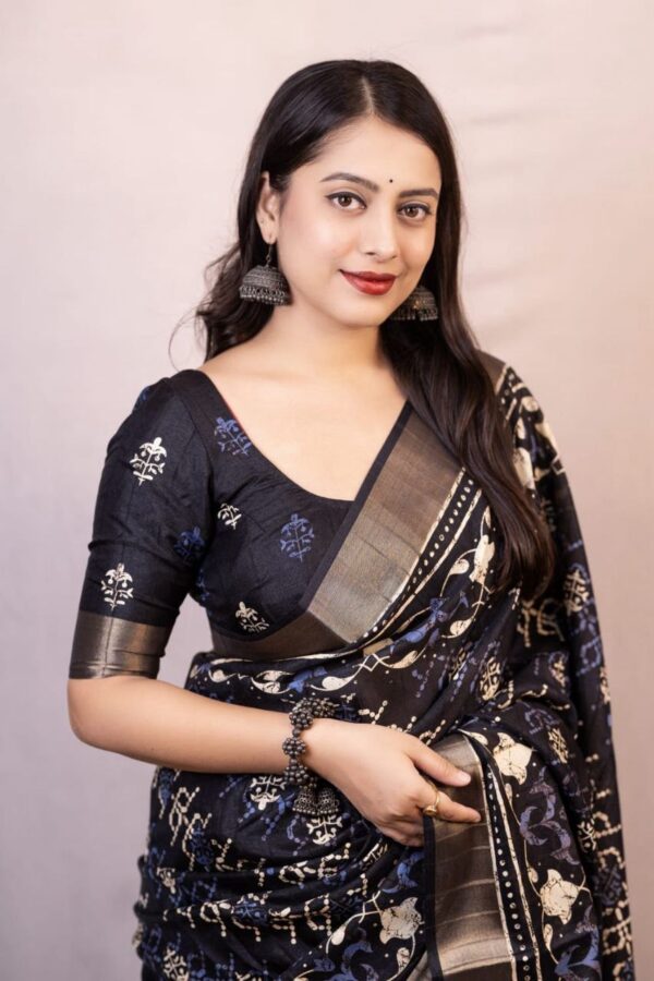 Designer Handloom Sarees - Image 9
