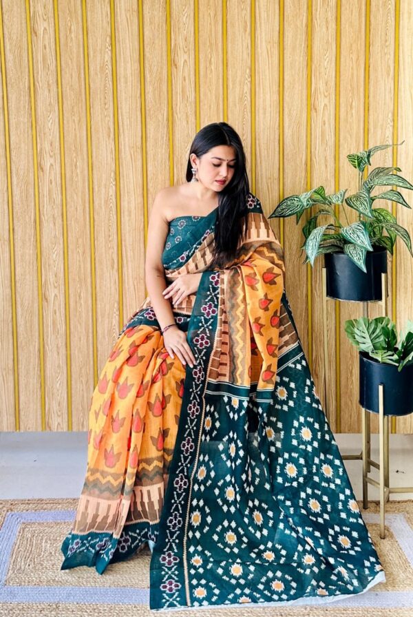Designer Chic Linen Sarees - Image 2