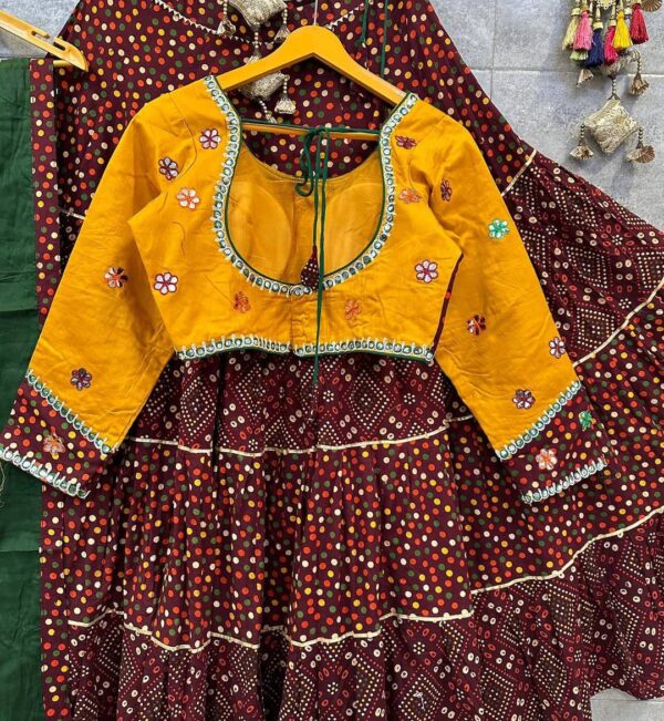 Lehenga Chaniya Choli - Image 3