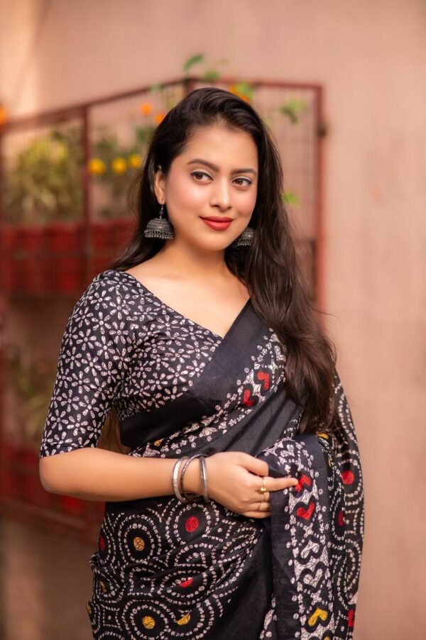Designer Sarees - Image 4