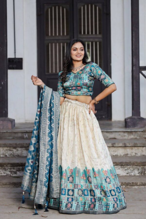 Designer Lehenga Choli