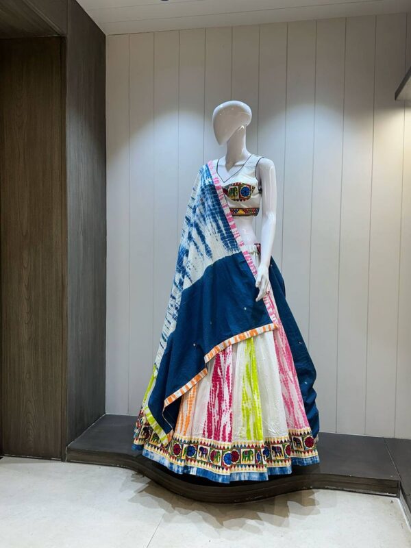 Lehenga Chaniya Choli - Image 3