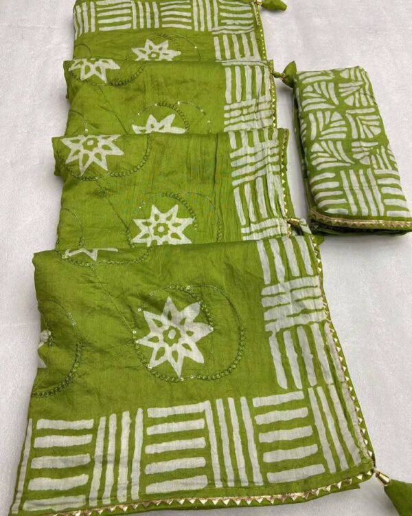 Designer Batik Print Sarees - Image 4