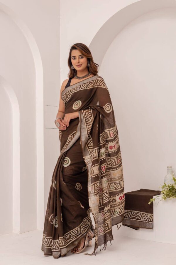 Exclusive Designer Saree - Image 10